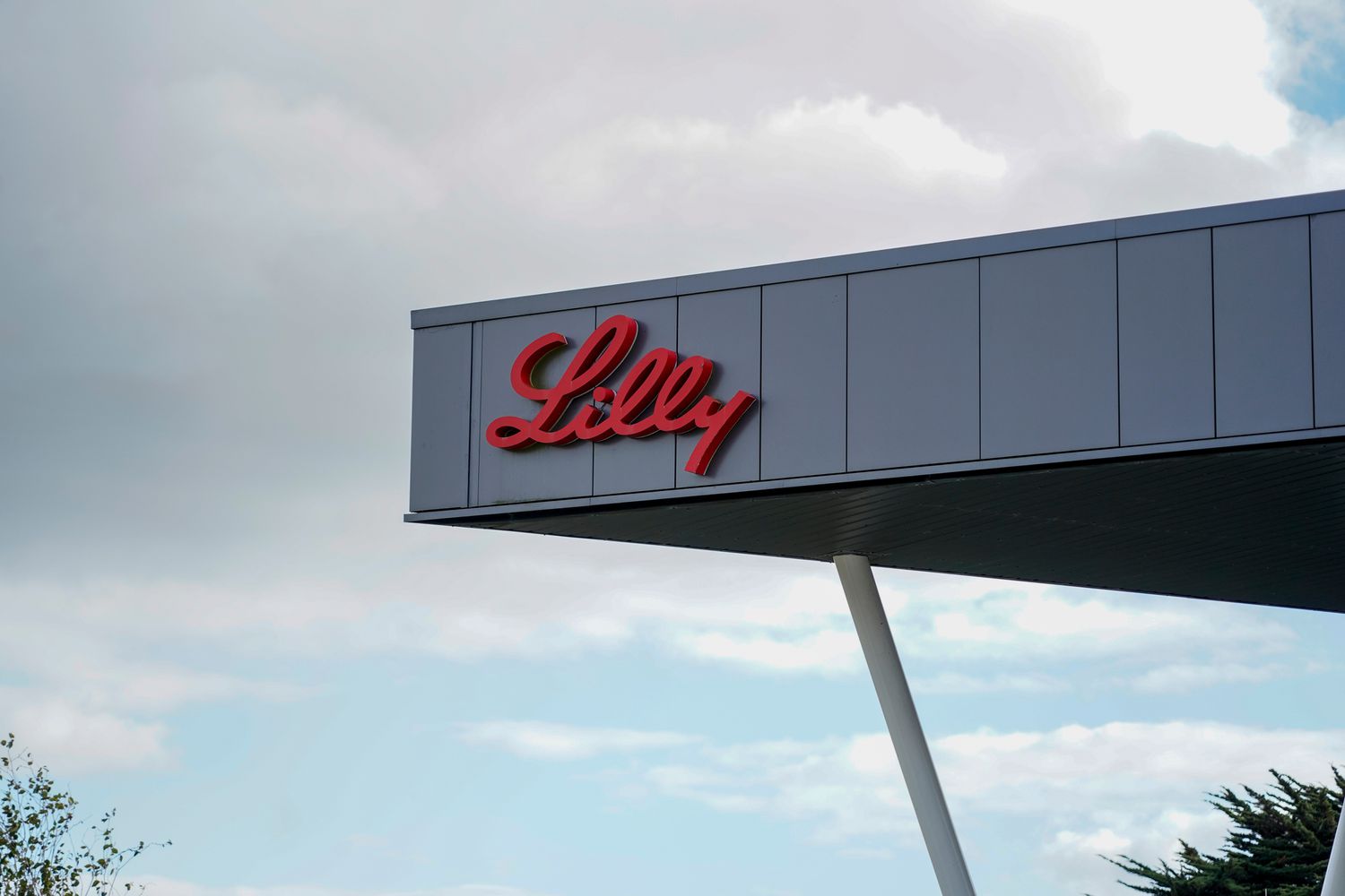 Eli Lilly & Co. manufacturing plant