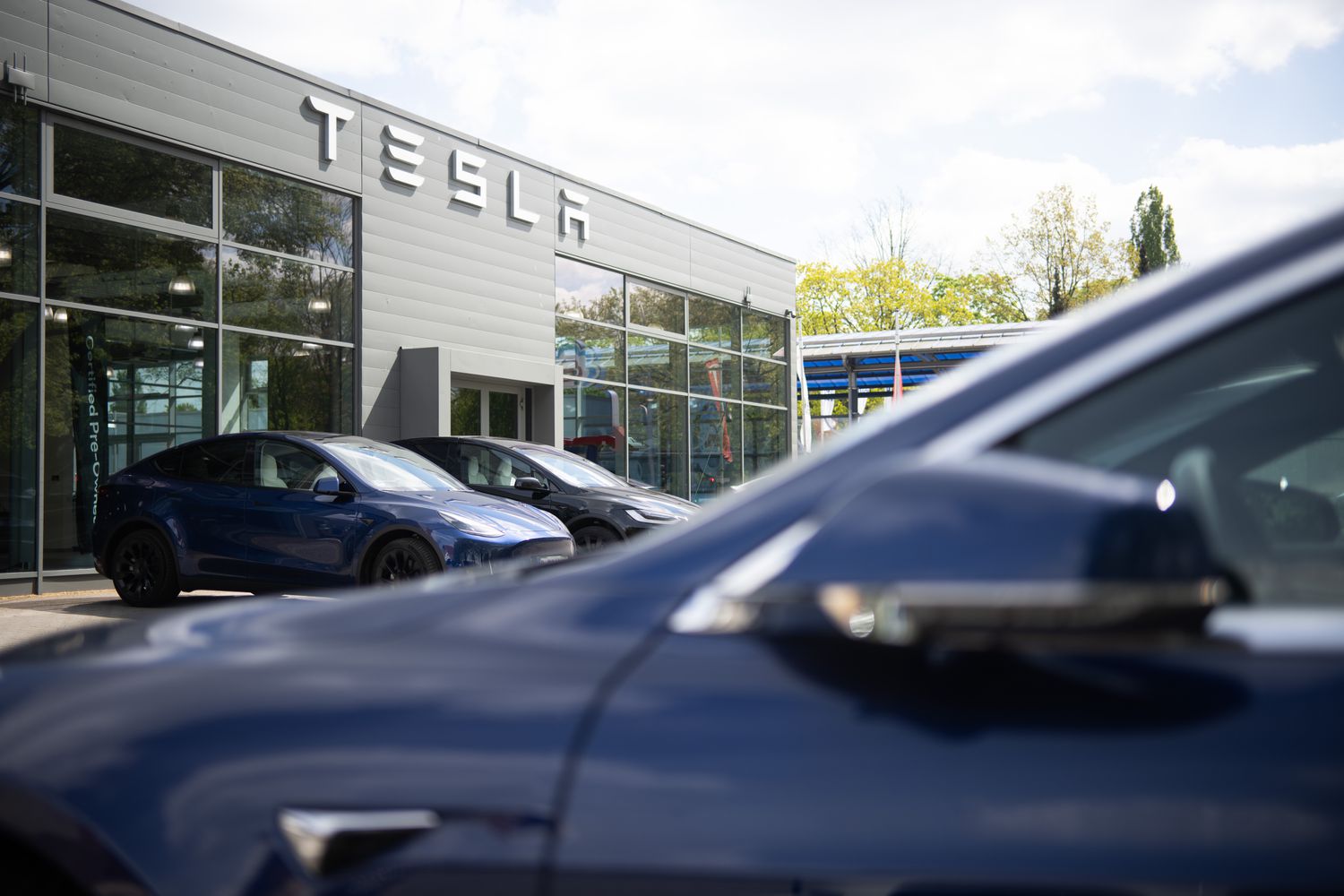 Tesla