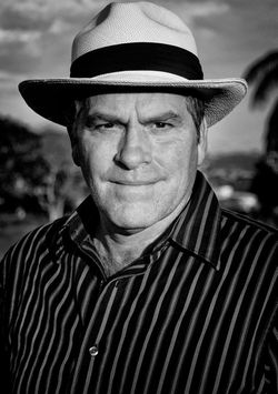Head shot of Michael Evans
