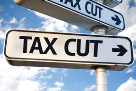 Tax Cut Arrow