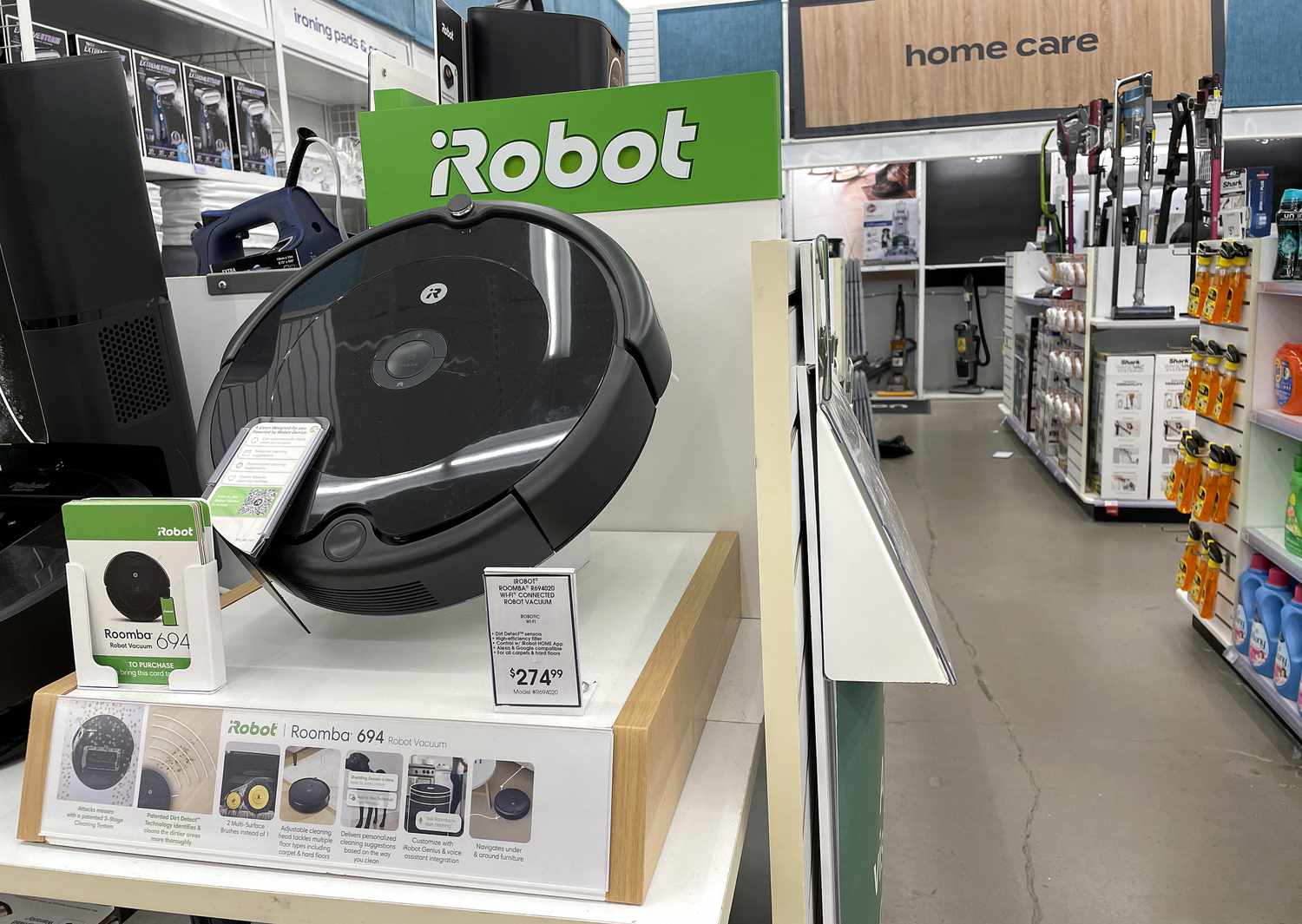 Roomba robot vacuums