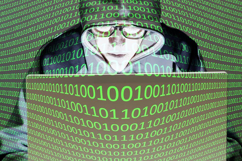 How Cybercriminals Differ from Regular Street Thugs