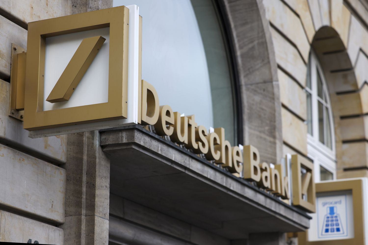 Deutsche Bank logo