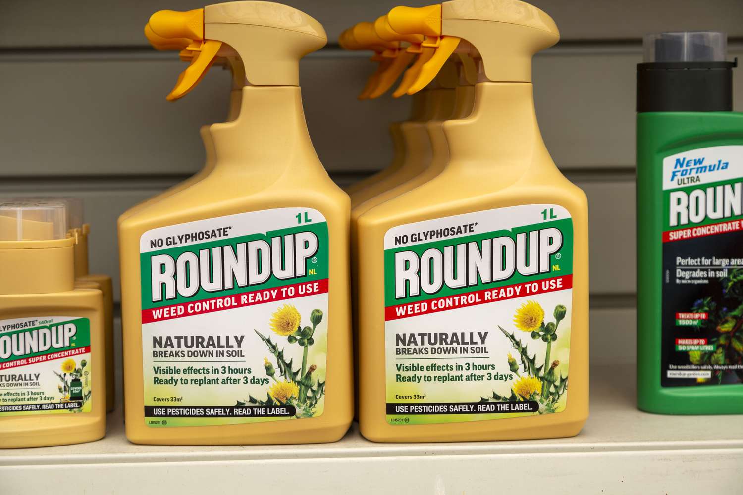 Plastic containers of Roundup no Glyphospahte weed killer spray 