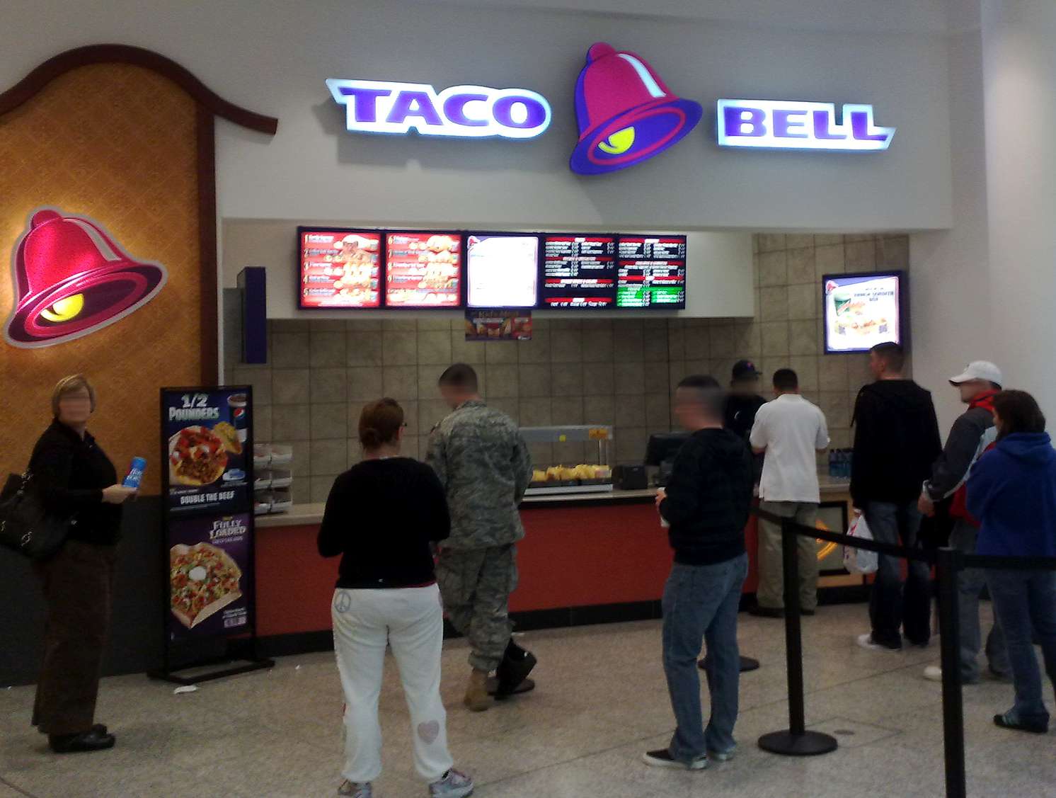 2015 top ten most popular us retail restaurants taco_bell_public_domain